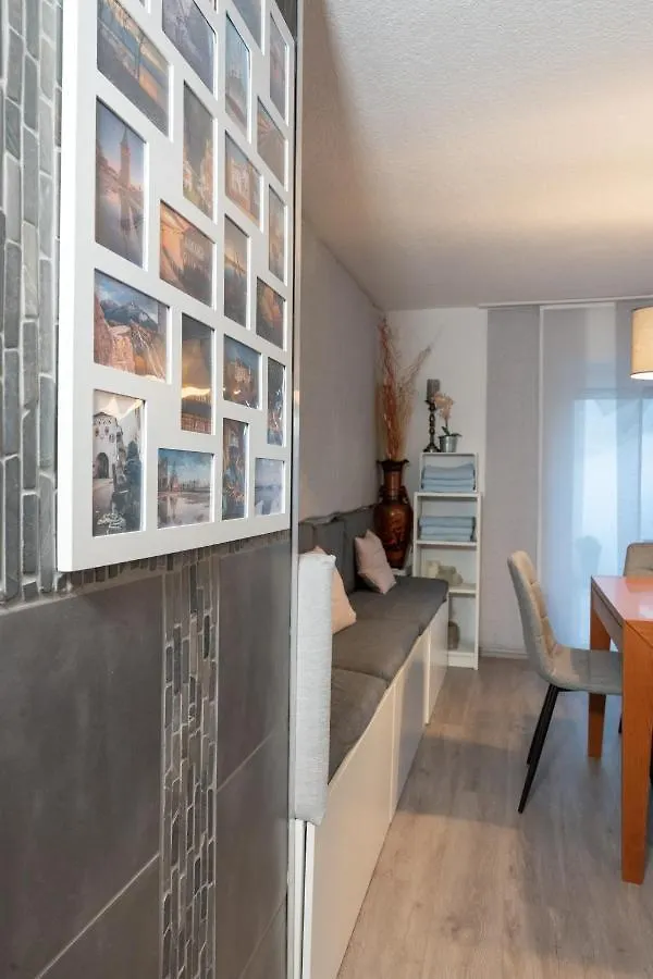#1 Modernes Zimmer Mit Pool Und Garten Memmingen 0*,