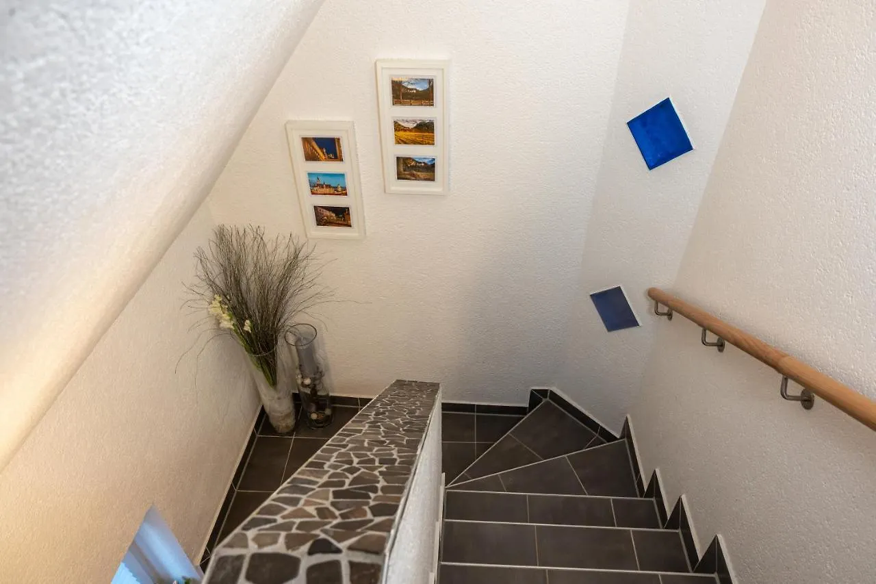 #1 Modernes Zimmer Mit Pool Und Garten Memmingen Homestay