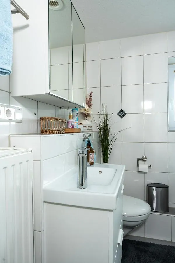 #1 Modernes Zimmer Mit Pool Und Garten Memmingen Germany