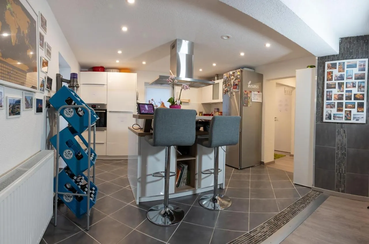 #1 Modernes Zimmer Mit Pool Und Garten Memmingen Homestay